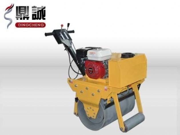 點擊查看詳細信息<br>標題：輕型手扶式單鋼輪壓路機 閱讀次數：10562
