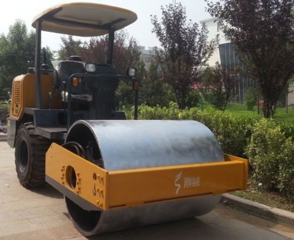 點擊查看詳細信息<br>標題：3.5噸單鋼輪座駕壓路機 閱讀次數：11449